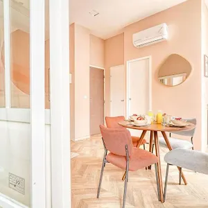  Appartement Place Du Marechal Juin - Ii